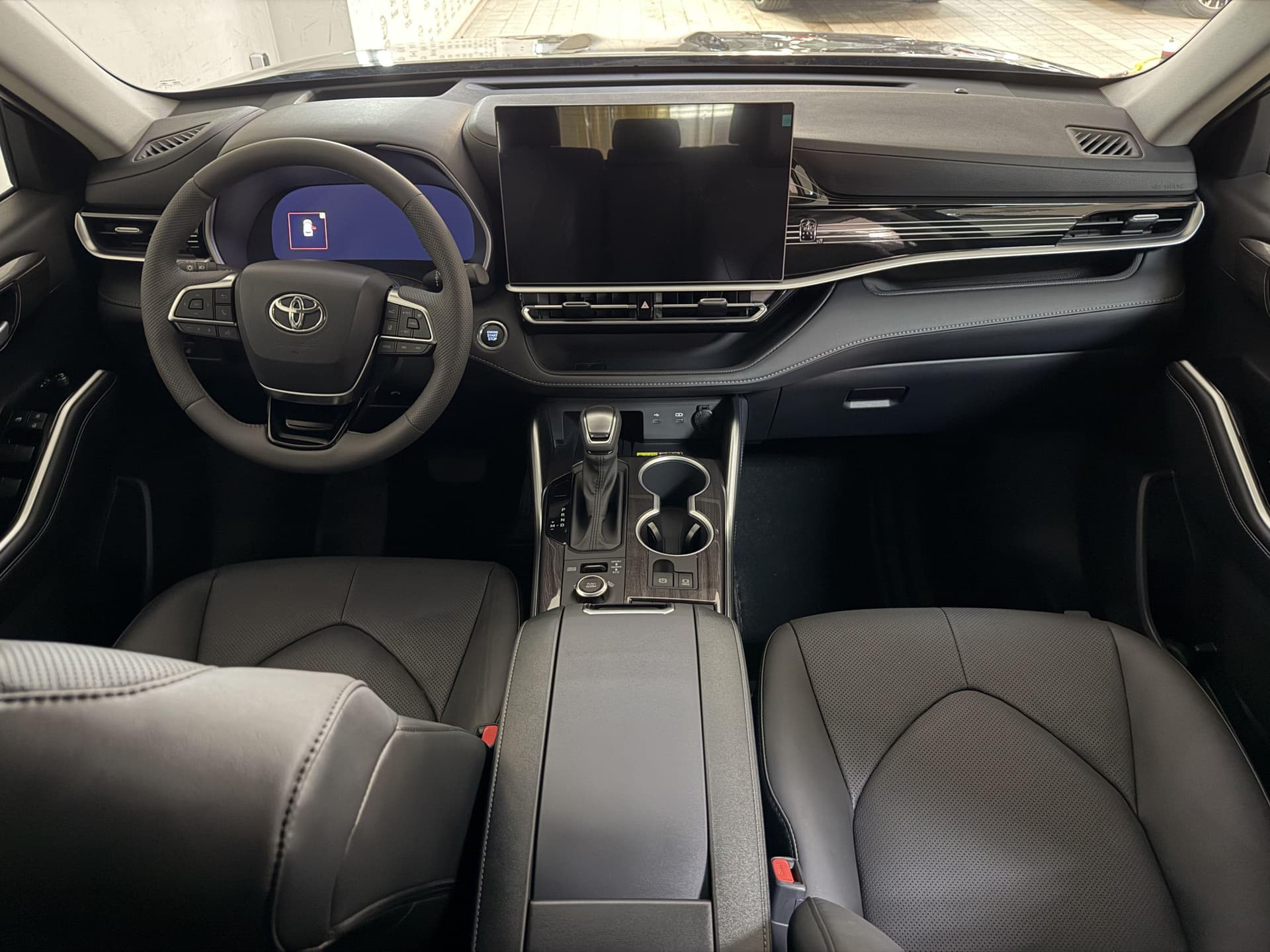 Toyota Highlander Premium 380T 2.0 АКП в лизинг - 16