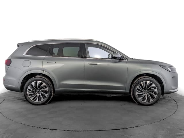 Seres M7 Pro 1.5hyb AT 4WD в лизинг - 5