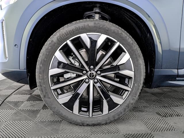 Volvo XC90 B5 Ultra 7 мест 250hp 8AT AWD в лизинг - 8