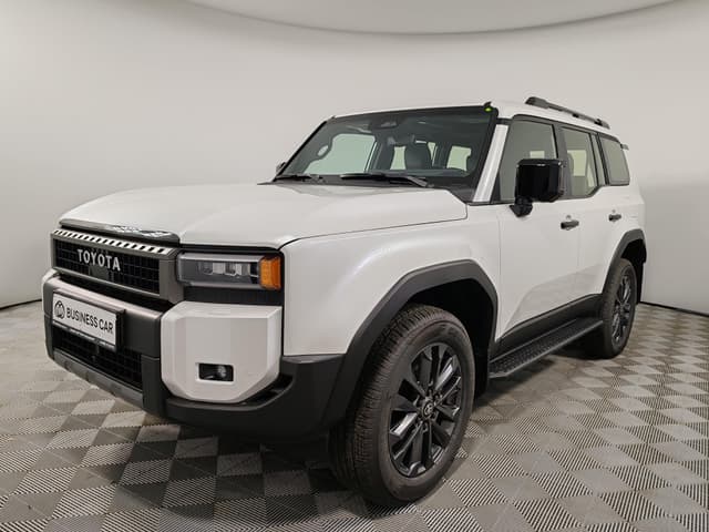 Toyota Land Cruiser Prado - 2