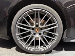 Porsche Panamera 4 E-Hybrid Executive в лизинг - 29