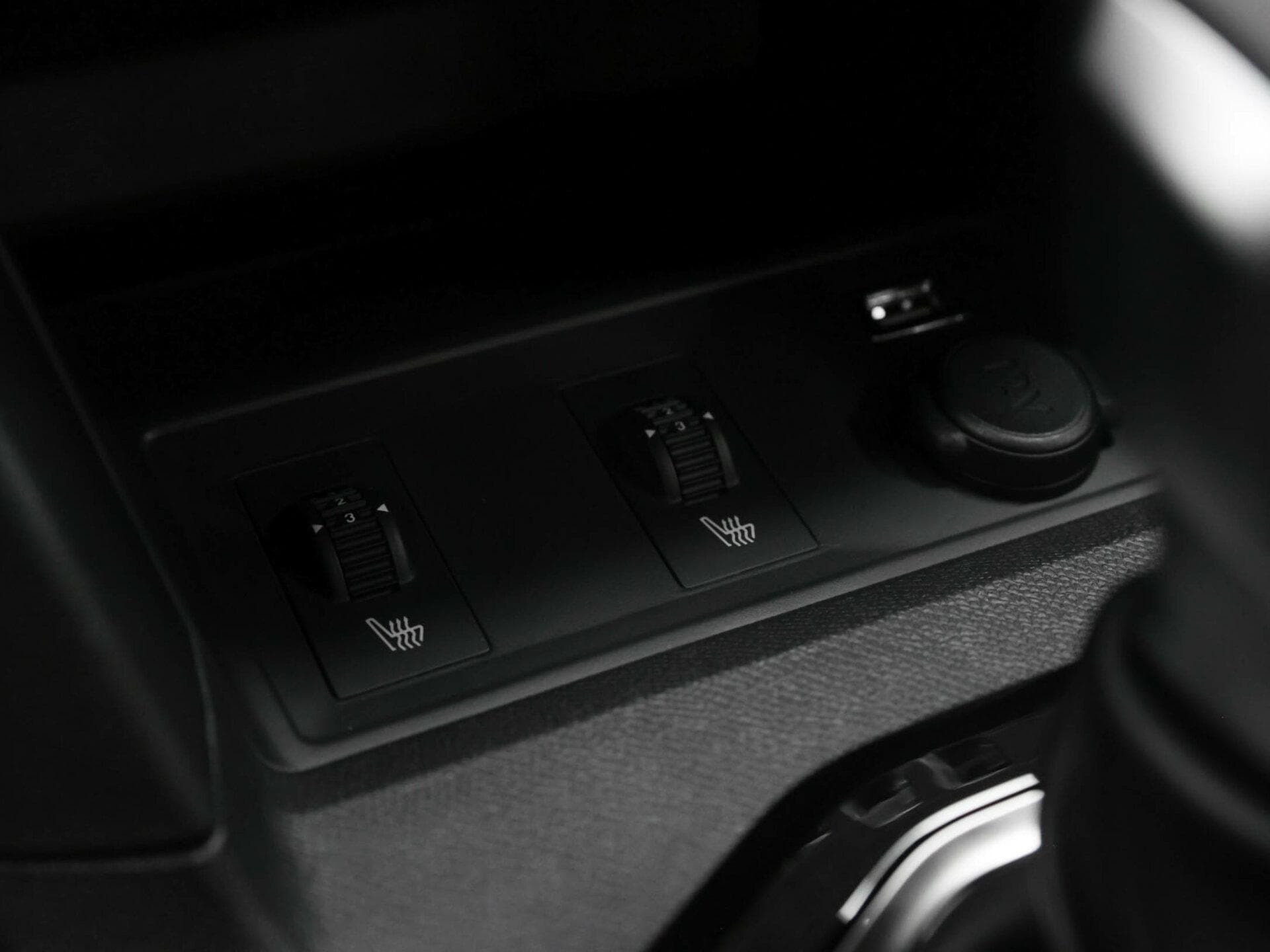 Peugeot 408 Лату Версия 1.5Т 173 л.с. АТ в лизинг - 28