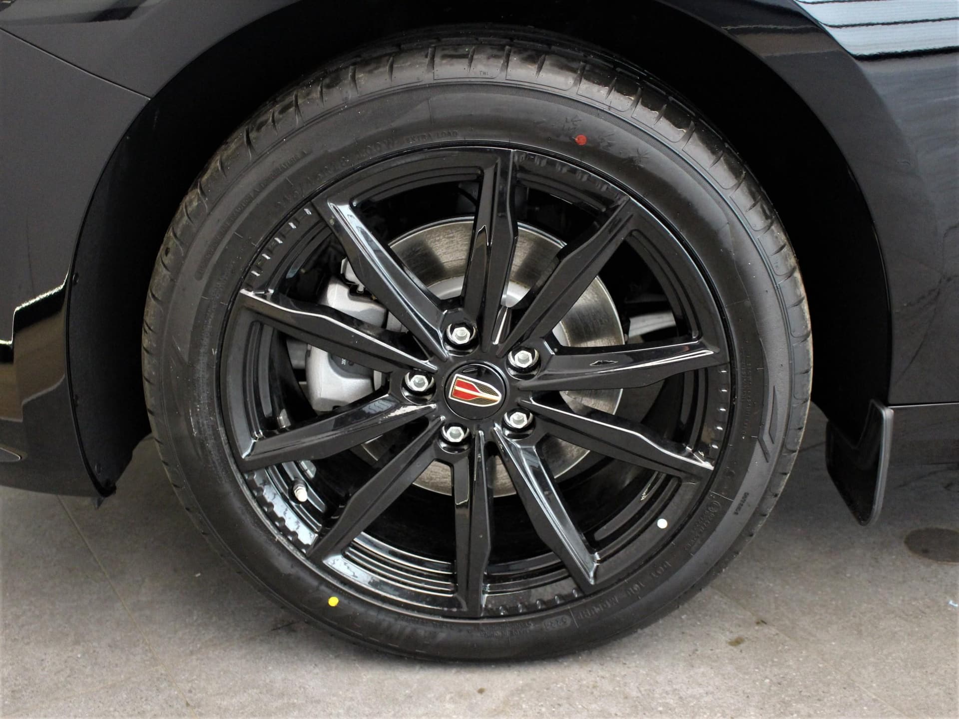 Hongqi H5 Black Edition 2.0Т в лизинг - 28
