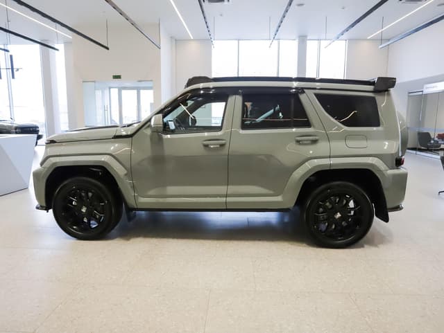 Tank 700 Edition One 3.0 HEV 9AT 4WD в лизинг - 3