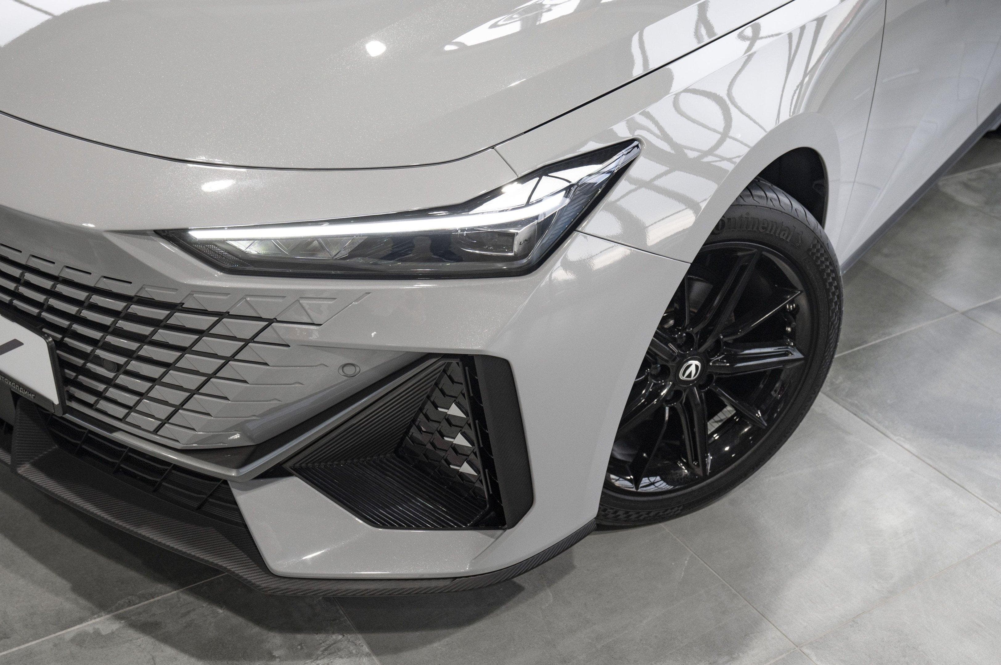 Changan Uni-V - 3