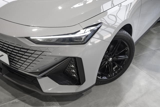 Changan Uni-V Tech 1.5T 7DCT в лизинг - 3