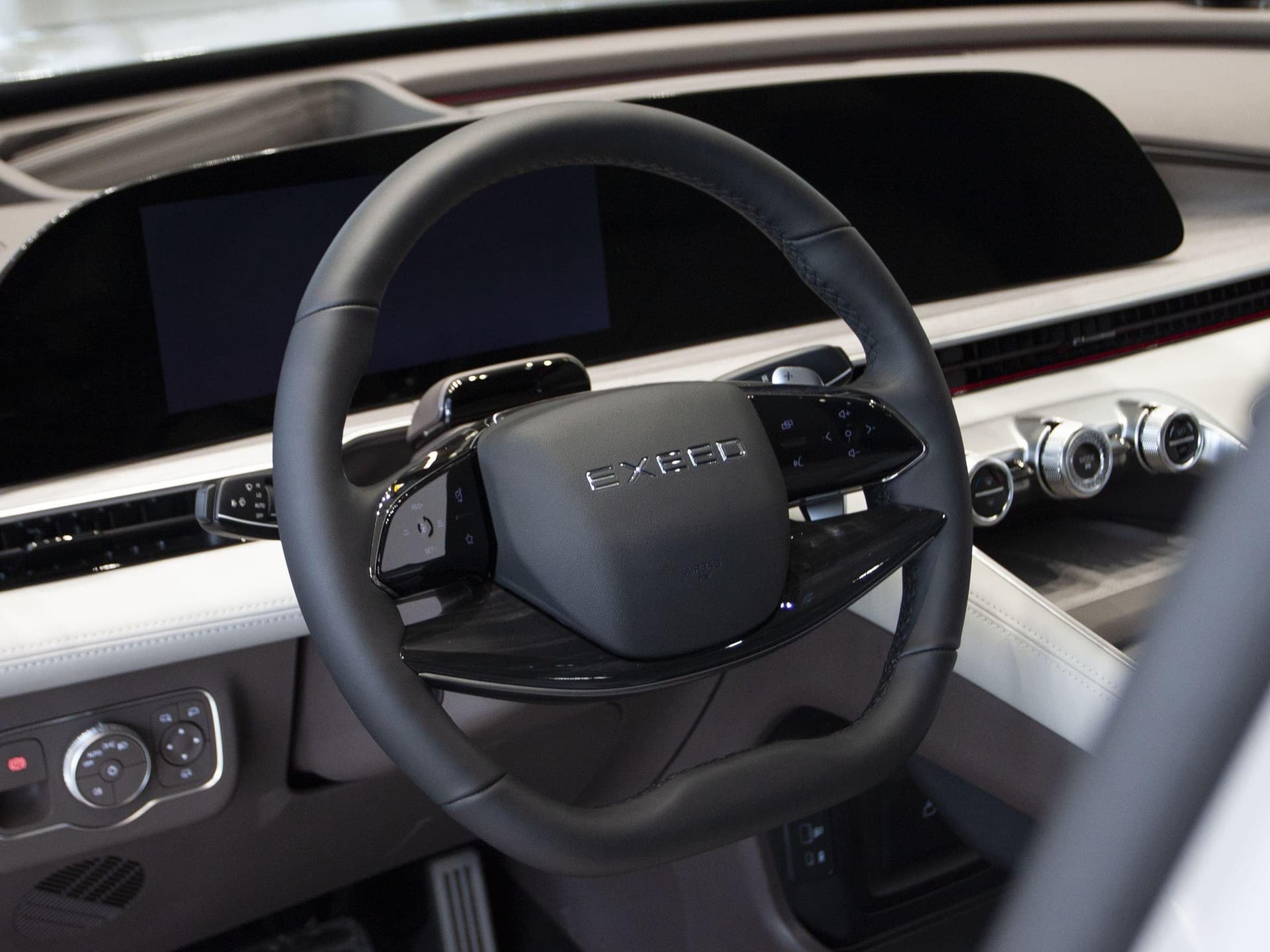 EXEED RX Flagship 2.0 TGDI 8AT AWD в лизинг - 17
