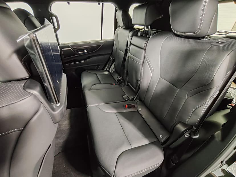 Lexus LX 600 Urban PTL в лизинг - 23