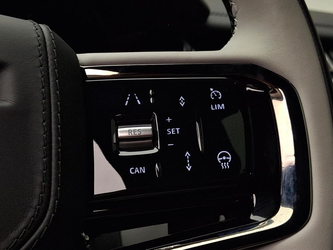 Land Rover Velar 2.0P 250 Dynamic SE в лизинг - 17