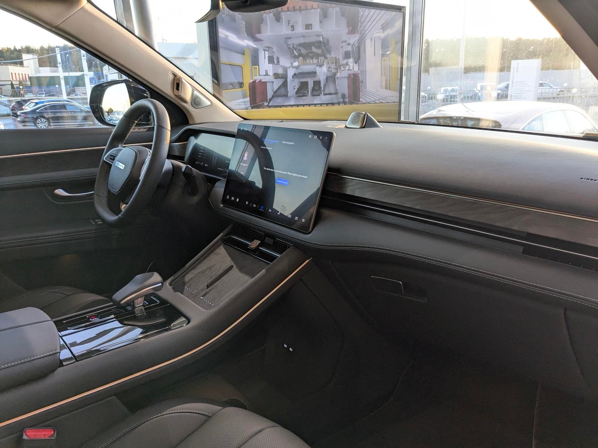 Seres M7 Max 1.5hyb AT 4WD в лизинг - 10