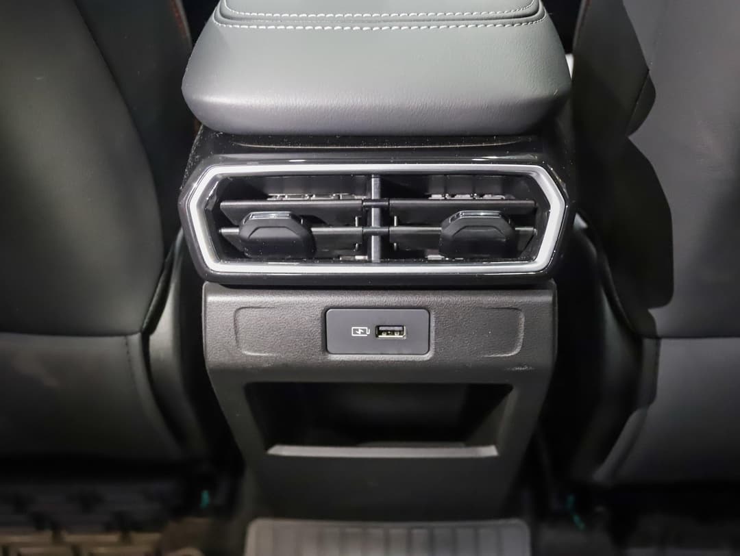 Geely Cityray Luxury 1.5T 7DCT 2WD в лизинг - 16