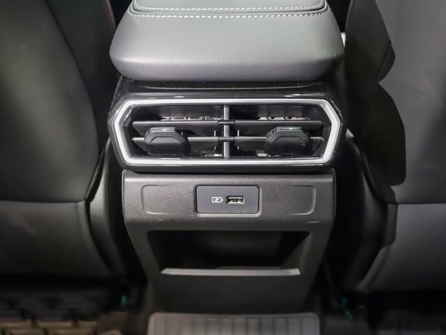Geely Cityray Luxury 1.5T 7DCT 2WD в лизинг - 16