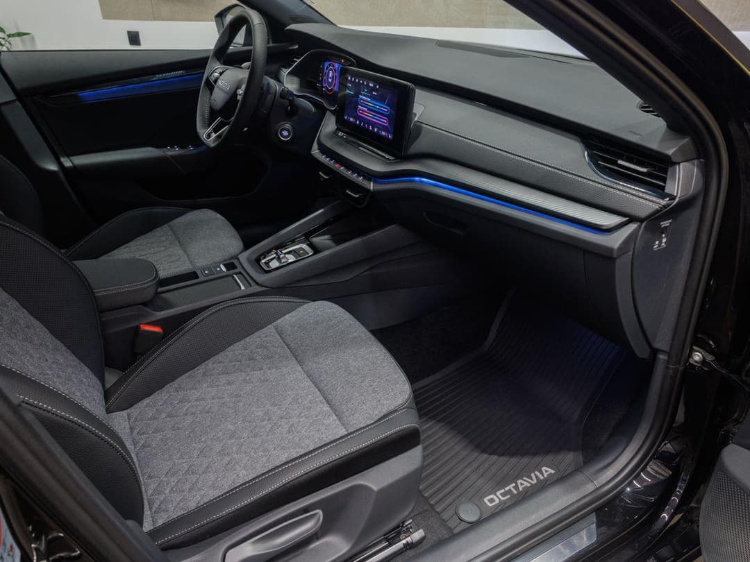 Skoda Octavia Спортлайн 2.0Т полный привод АТ в лизинг - 15