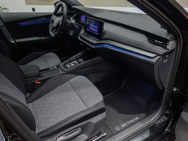 Skoda Octavia Спортлайн 2.0Т полный привод АТ в лизинг - 15