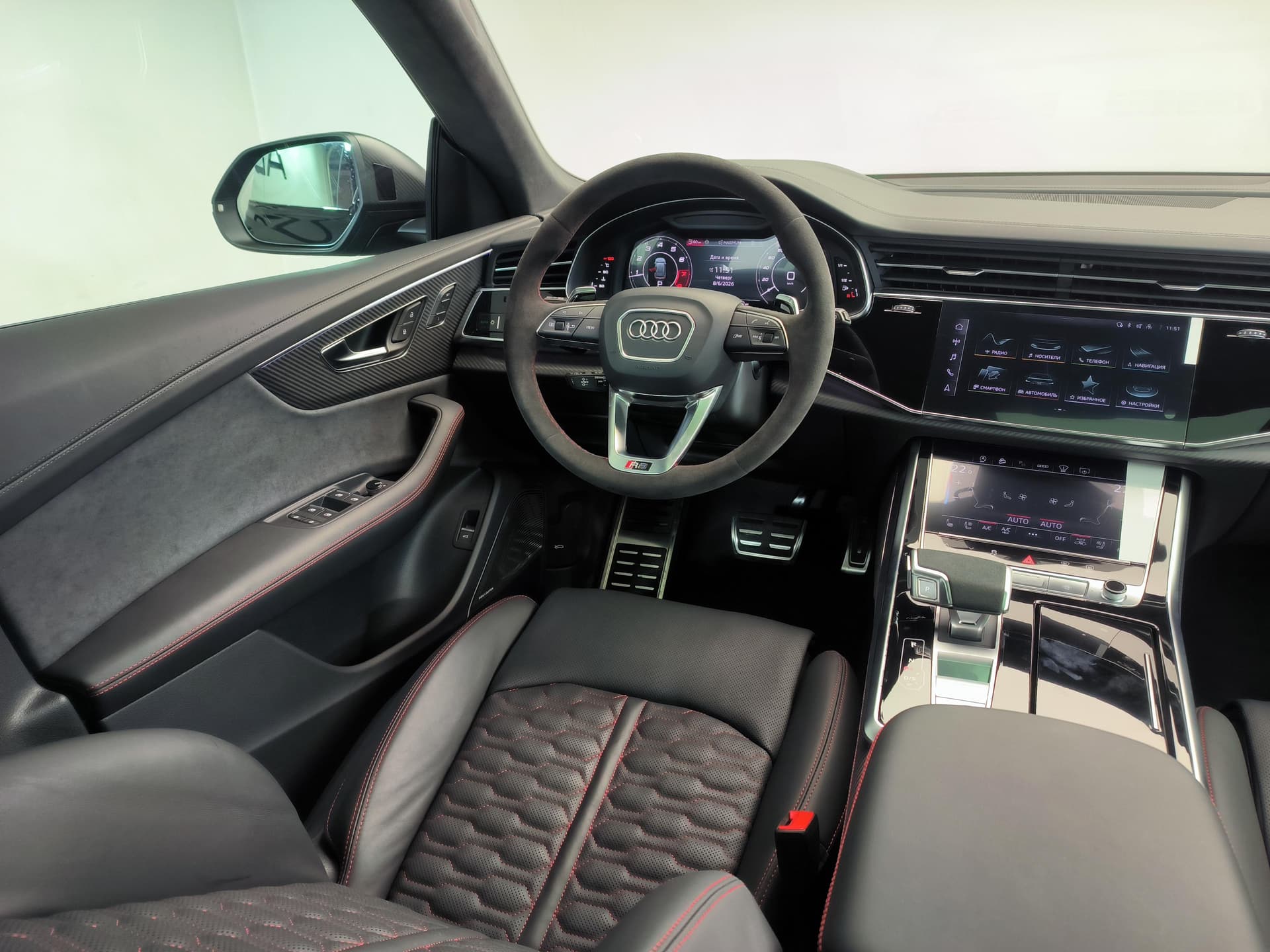 Audi RS Q8 quattro в лизинг - 14