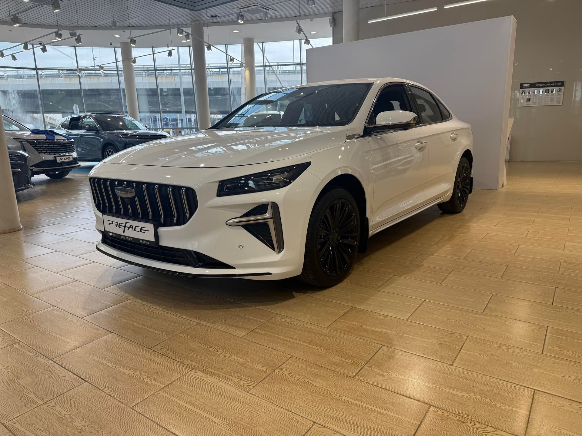 Geely Preface Флагман / Flagship 2.0Т АТ в лизинг - 4