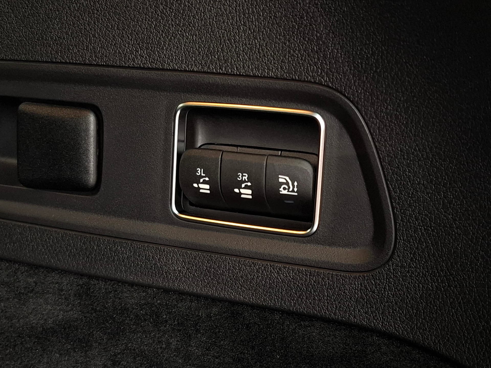 Mercedes-Benz GLS 450 d 4MATIC в лизинг - 24