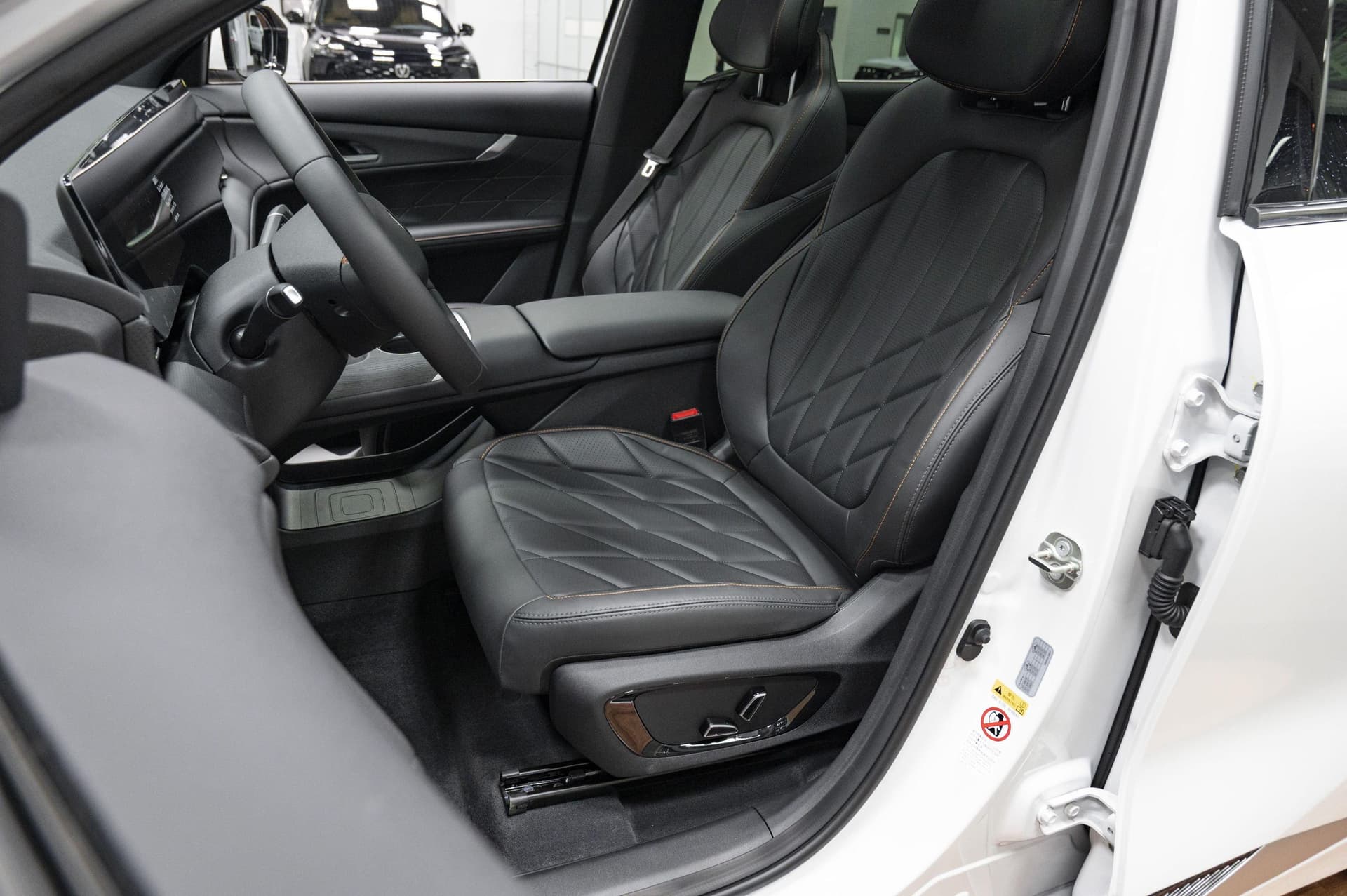 Changan CS75 Plus Tech 2.0 8AT 4WD в лизинг - 34