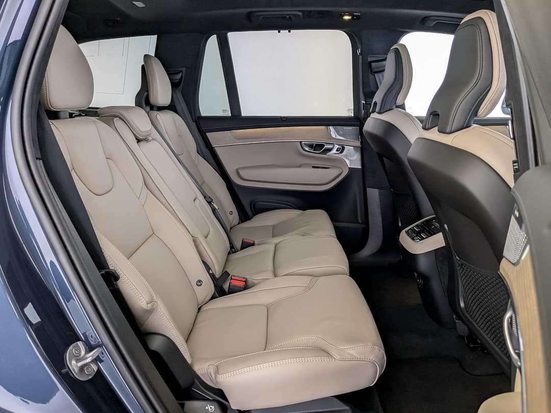 Volvo XC90 B5 Ultra 7 мест 250hp 8AT AWD в лизинг - 13
