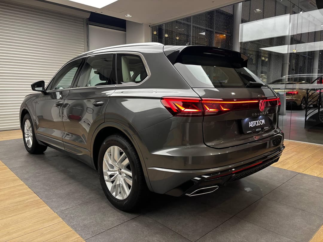 Volkswagen Touareg R-Line 2.0 TFSI 265hp 8AT в лизинг - 5