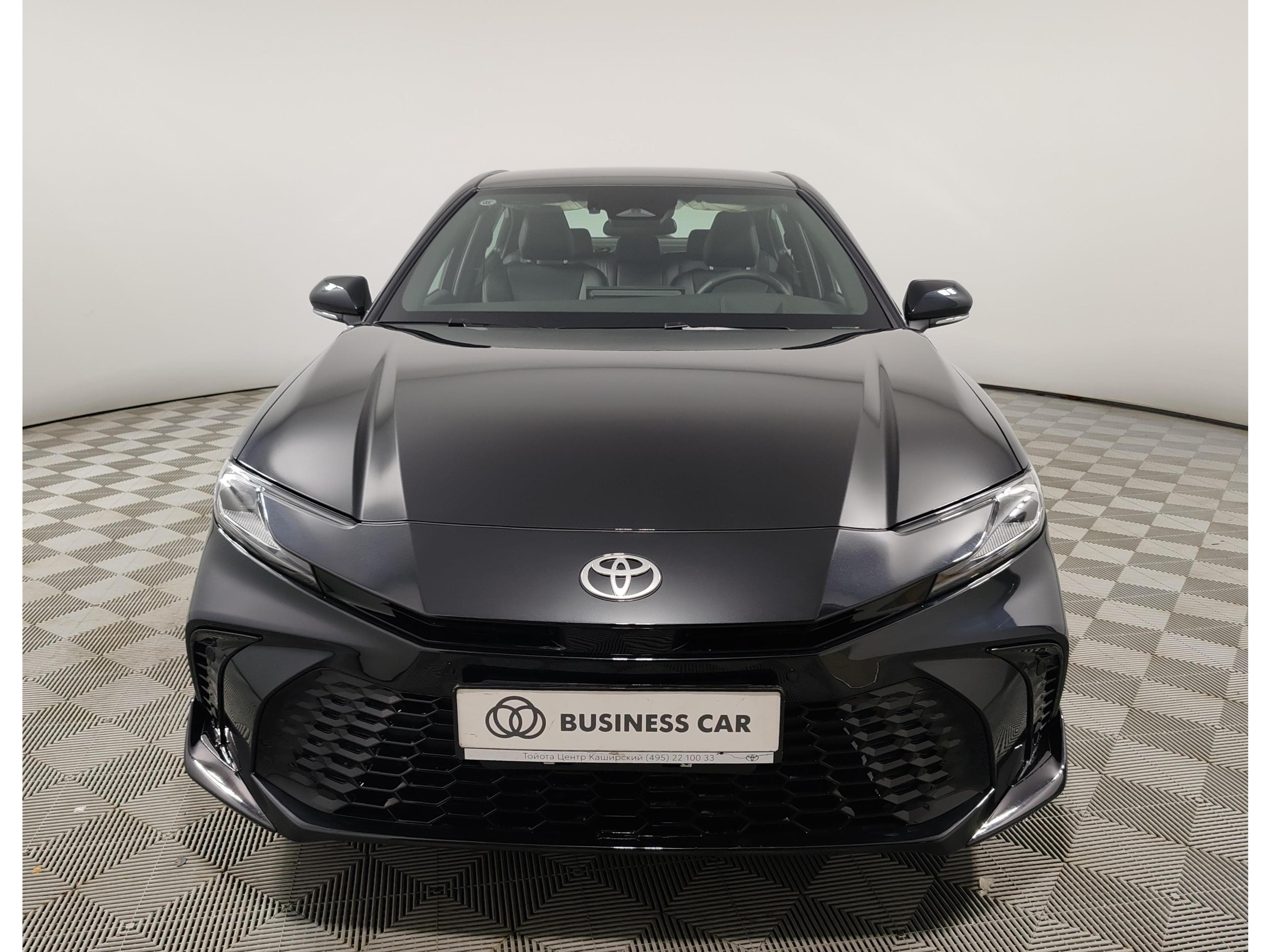 Toyota Camry - 3