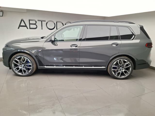 BMW X7 Икс-Драйв40д М Спорт Про (M Sport Pro) в лизинг - 3