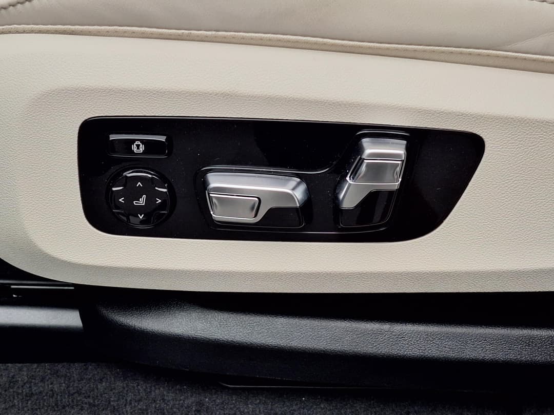 BMW X7 Икс-Драйв40д М Спорт Про (M Sport Pro) в лизинг - 14