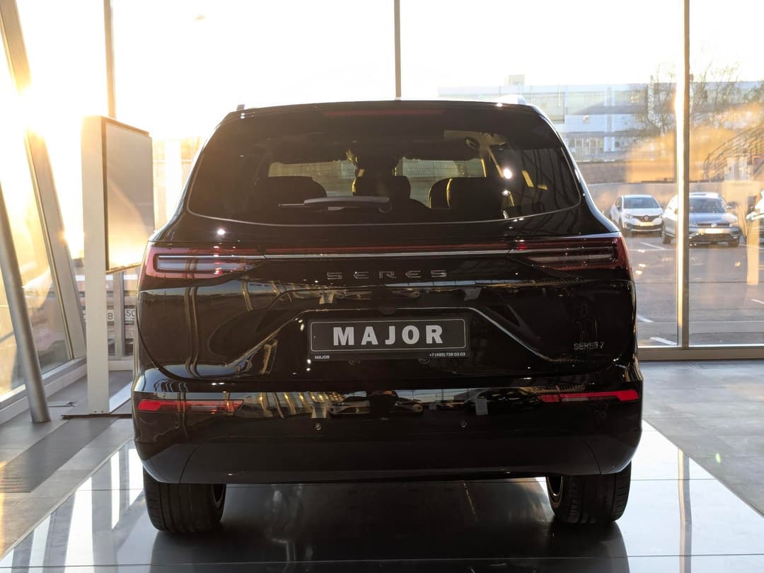 Seres M7 Max 1.5hyb AT 4WD в лизинг - 7