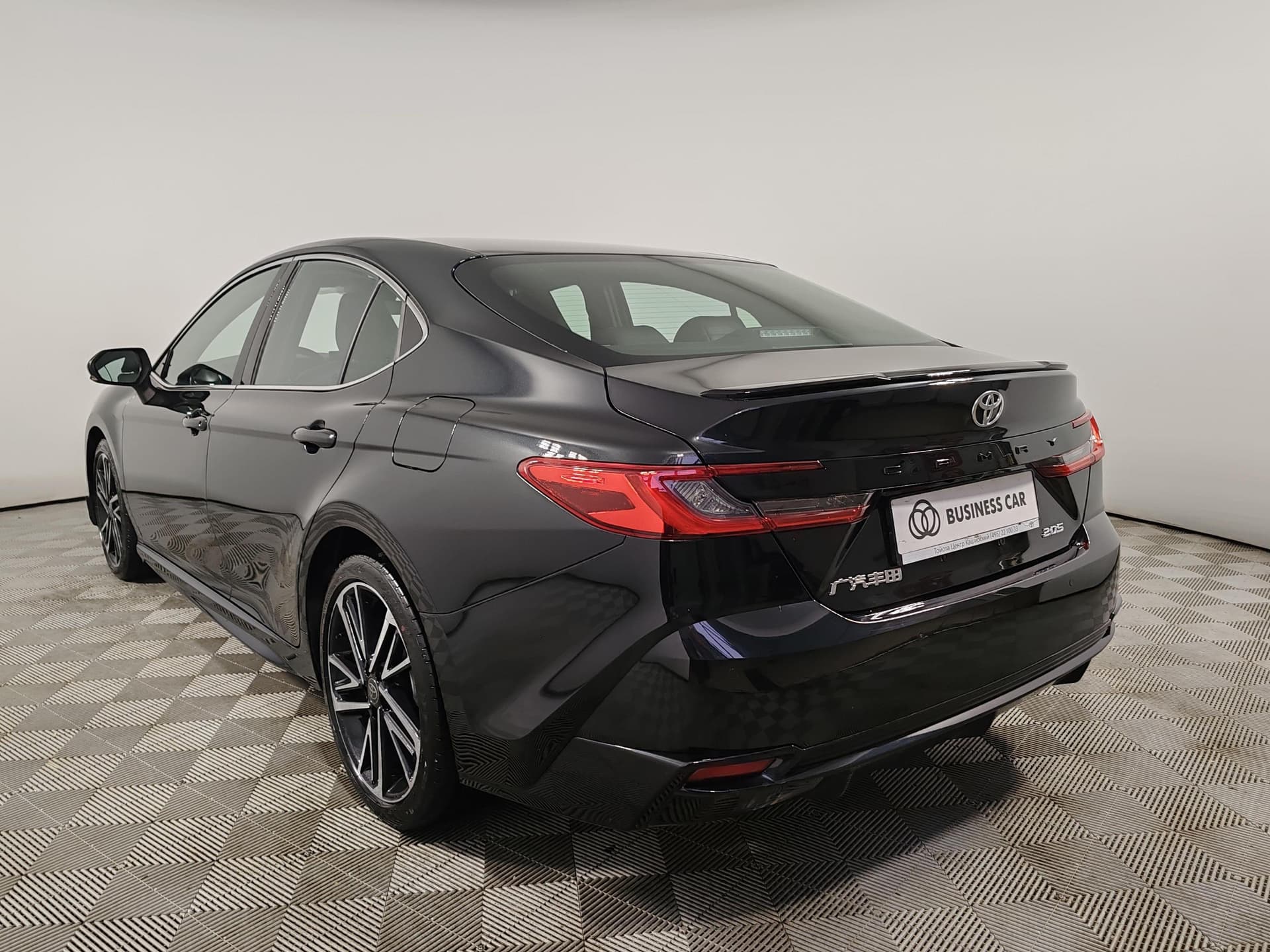 Toyota Camry 2.0S Sports Edition в лизинг - 7