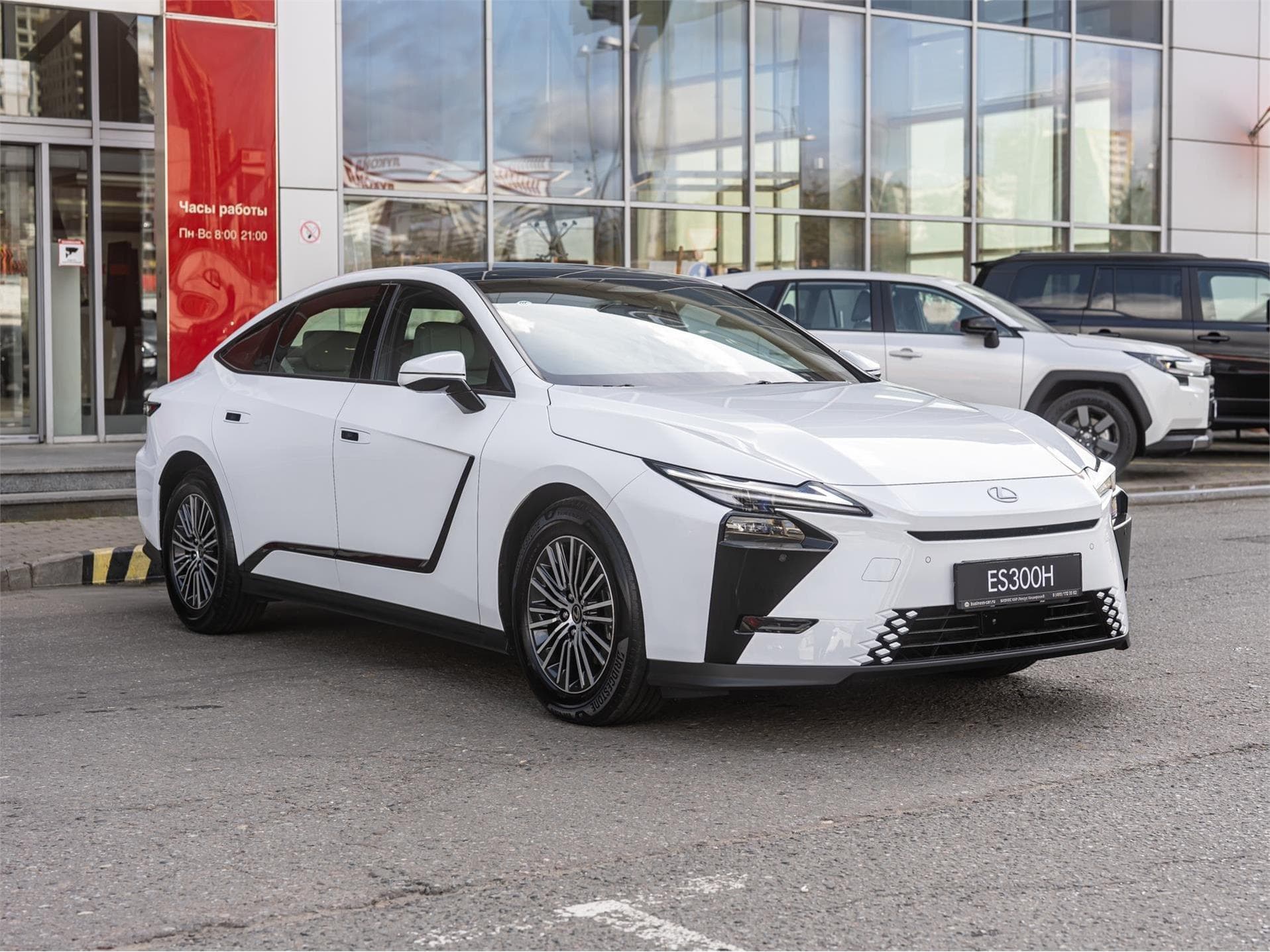 Lexus ES 300h - 4