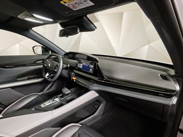 Changan Uni-V Tech 1.5T 7DCT в лизинг - 7