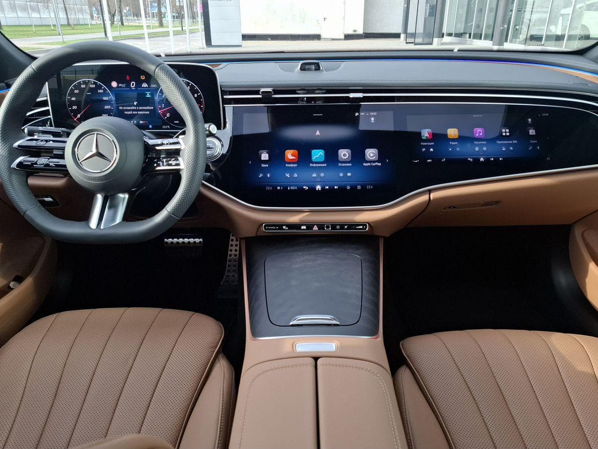 Mercedes-Benz E седан 300 полный привод АМГ Лайн (AMG Line) в лизинг - 27