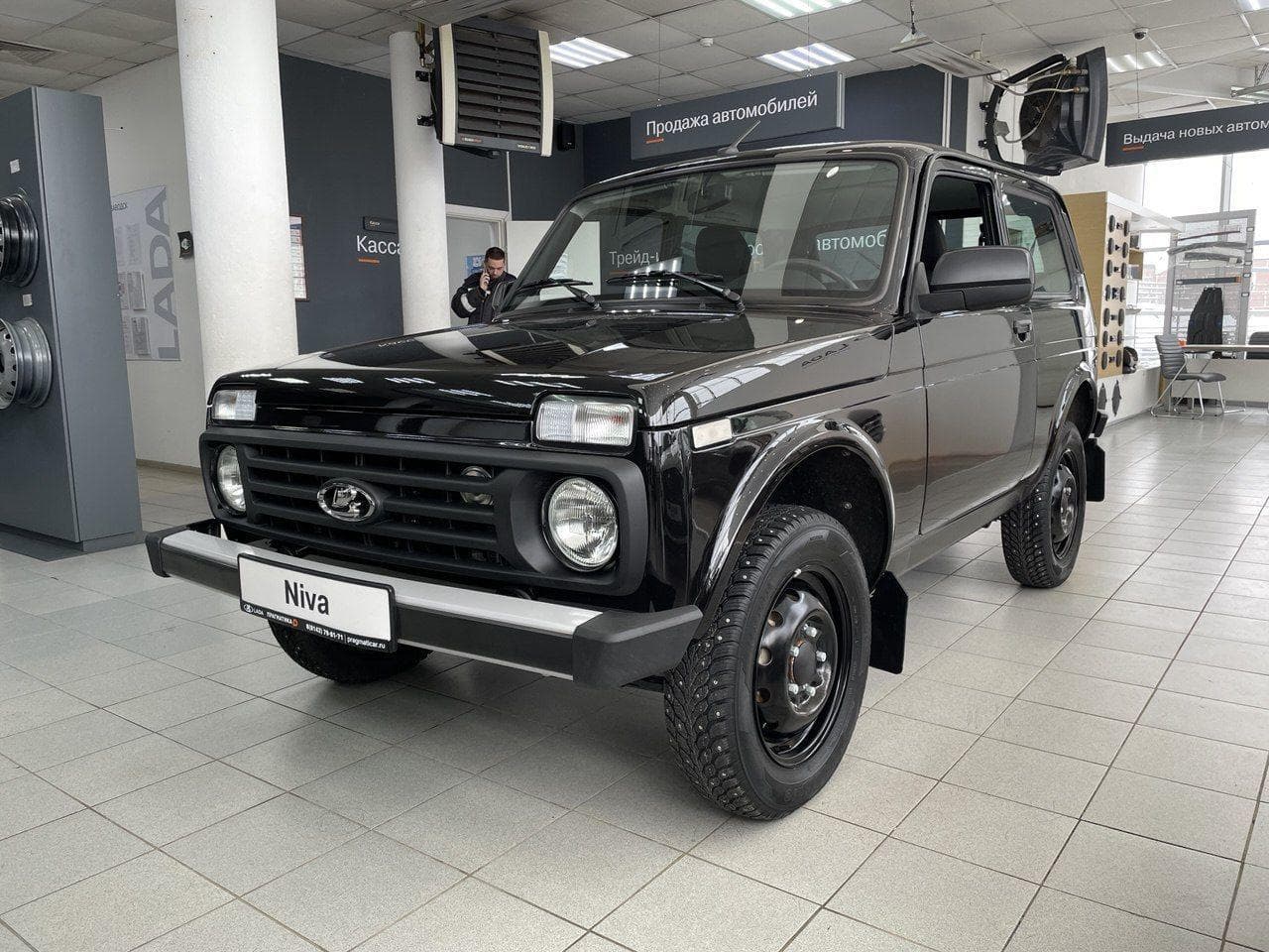 Lada Niva Legend 3 дв Classic 24 1.7 5MT в лизинг - 2