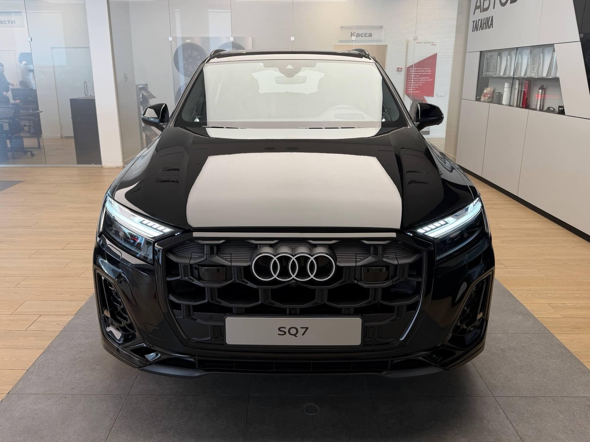 Audi SQ7 TFSI quattro tiptronic в лизинг - 5