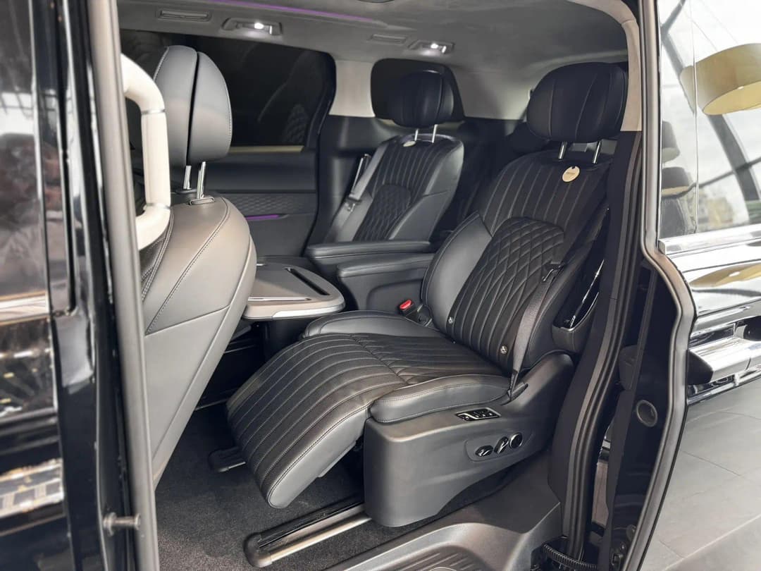 Voyah Dream PHEV Long Range (последовательный гибрид) в лизинг - 7