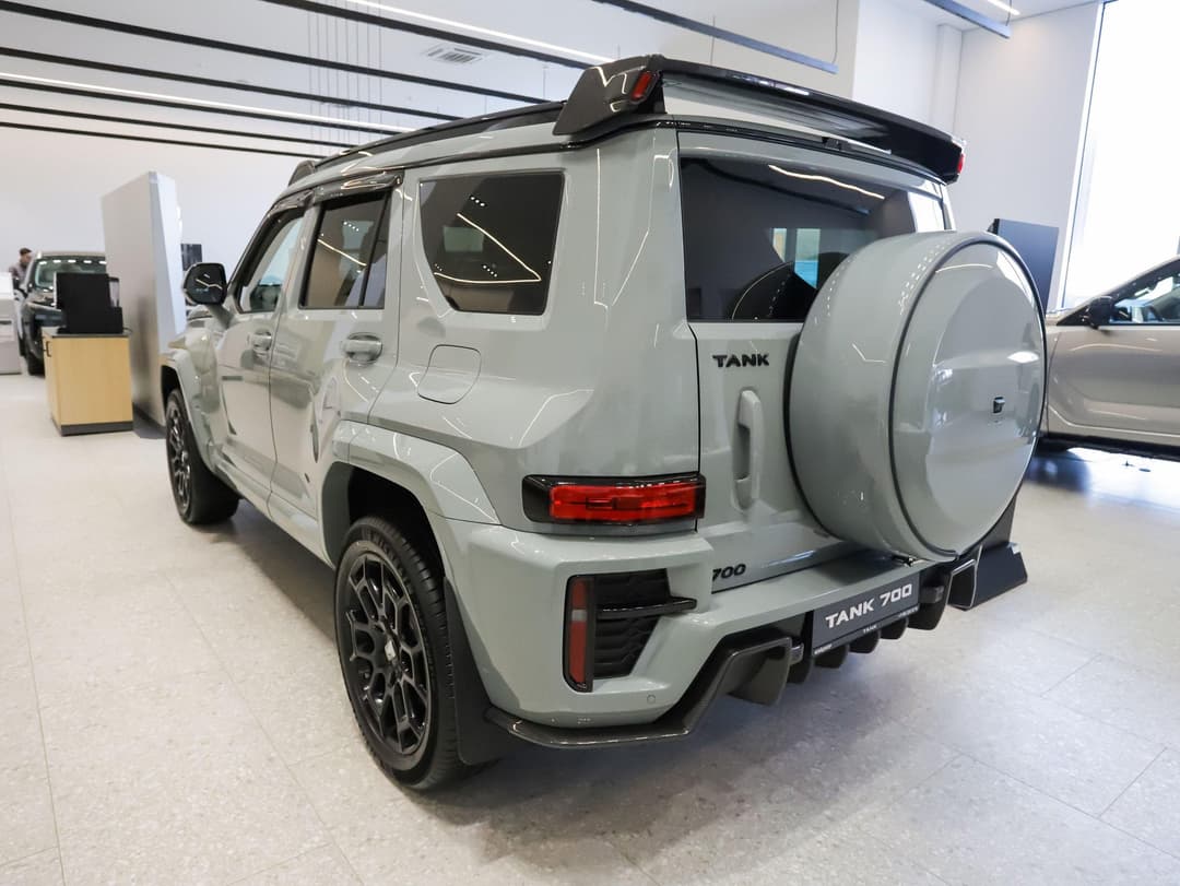Tank 700 Edition One 3.0 HEV 9AT 4WD в лизинг - 4