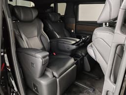 Toyota Alphard 2.5 HEV CVT в лизинг - 15