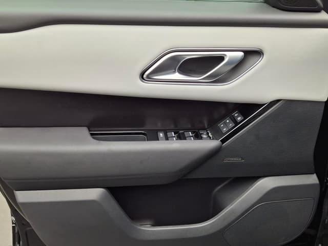 Land Rover Velar 2.0P 250 Dynamic SE в лизинг - 12