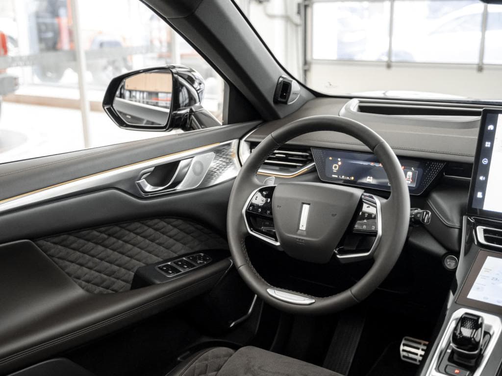Wey 05 Premium 2.0 PHEV DHT 4WD в лизинг - 17