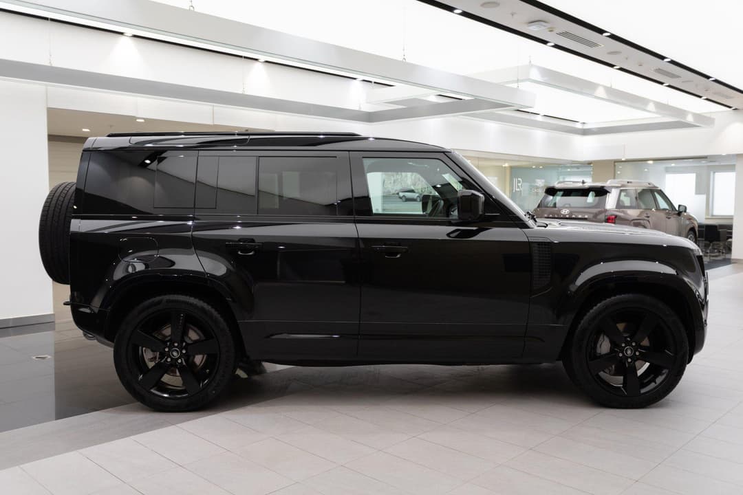 Land Rover Defender 110 3.0 дизель 350 л.с. гибрид Икс-Дайнэмик ХСЕ (X-Dynamic HSE) в лизинг - 4