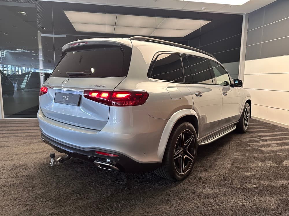 Mercedes-Benz GLS - 3