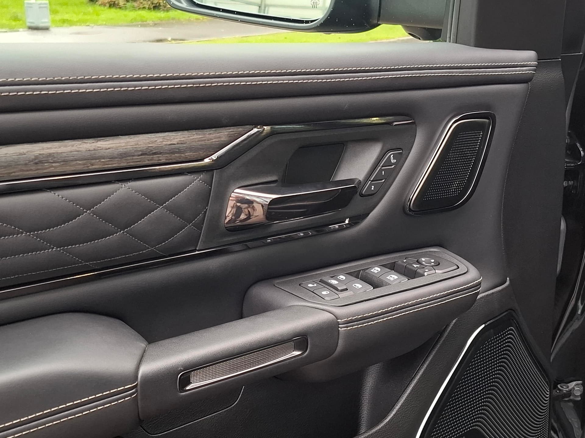 Ram 1500 Limited Crew Cab 3.0 8AT 4WD в лизинг - 21