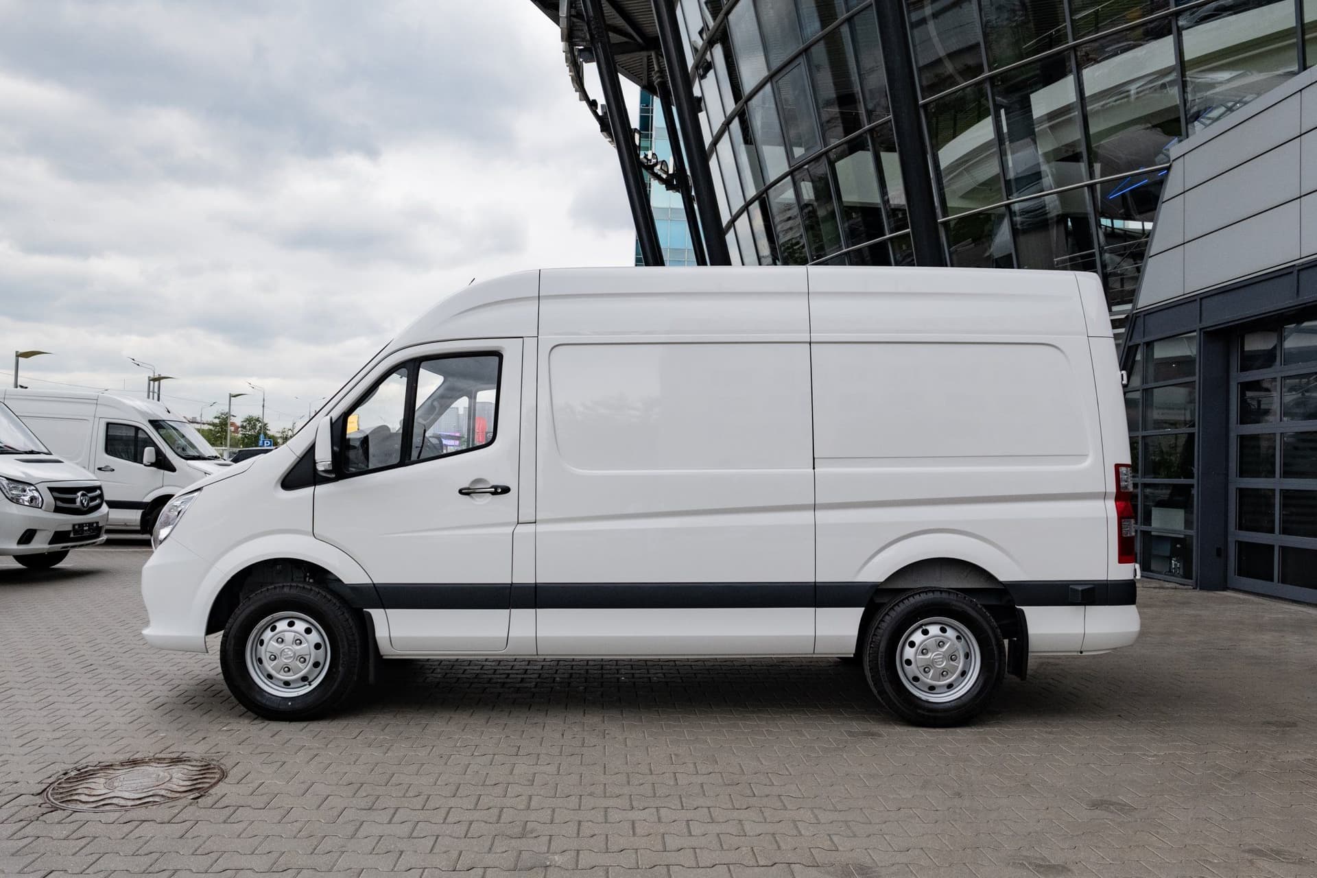 Foton Toano Фургон L2H2 односкатная  3.5T 2.8D 6MT в лизинг - 9