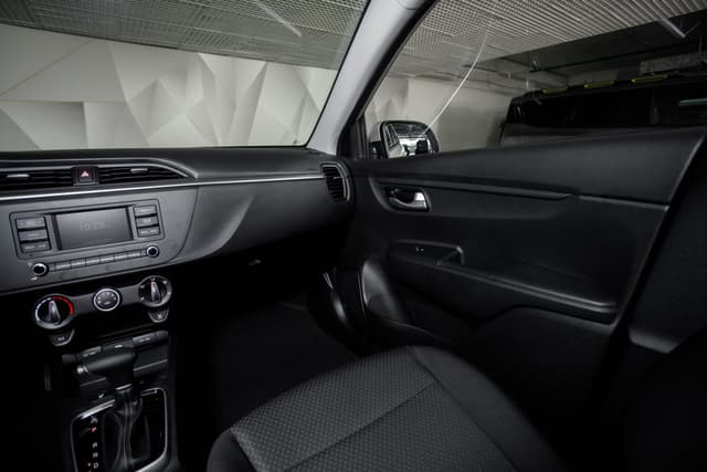 Solaris KRS Comfort 1.6 6AT в лизинг - 8