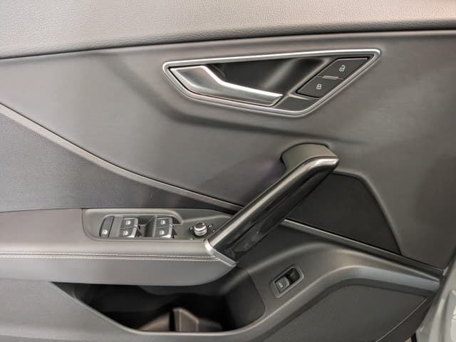 Audi Q2 L Style Dynamic 35 TSI S tronic в лизинг - 9