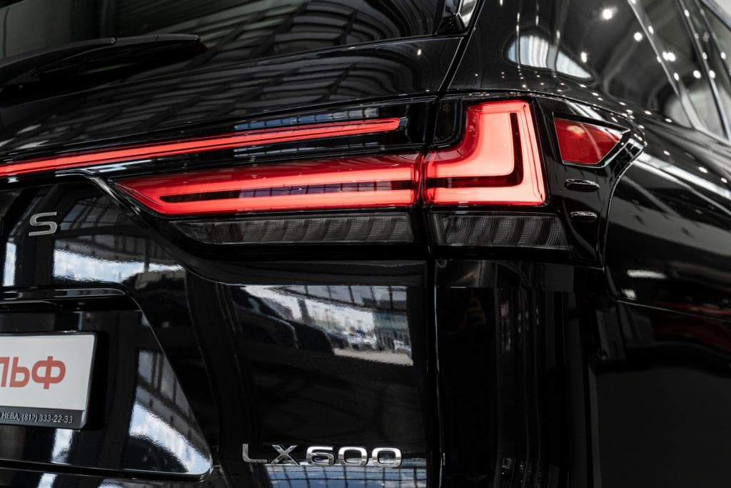 Lexus LX 600 Urban PTL в лизинг - 20