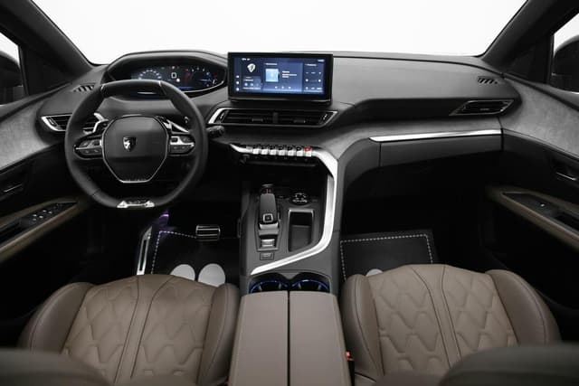 Peugeot 5008 GT 1.8 THP 211hp ATN8 в лизинг - 11