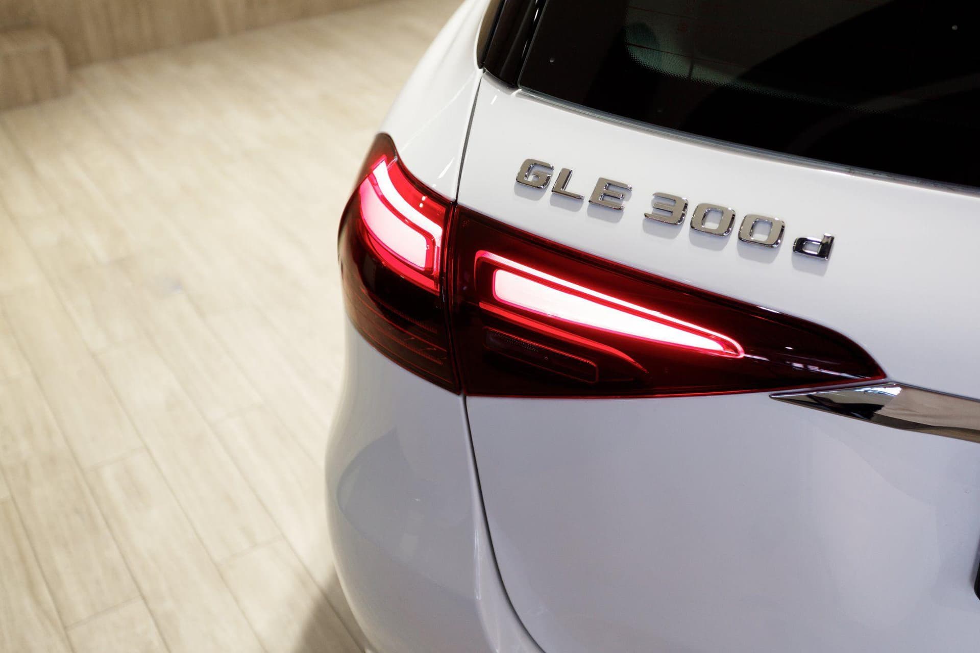 Mercedes-Benz GLE 300 д полный привод в лизинг - 13
