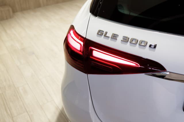Mercedes-Benz GLE 300 д полный привод в лизинг - 13