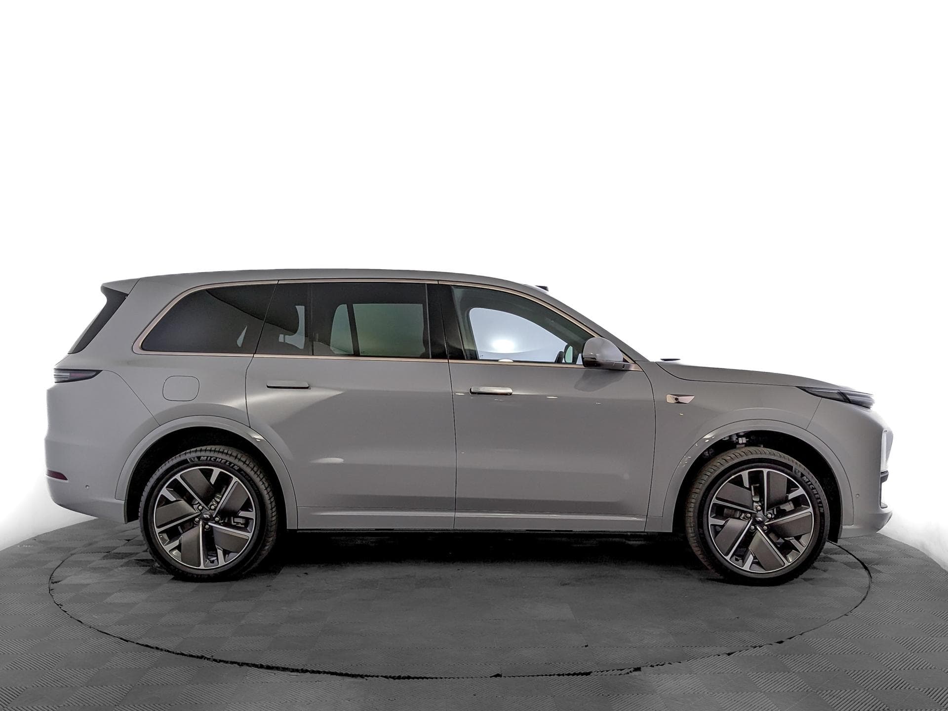 Lixiang L9 - 5